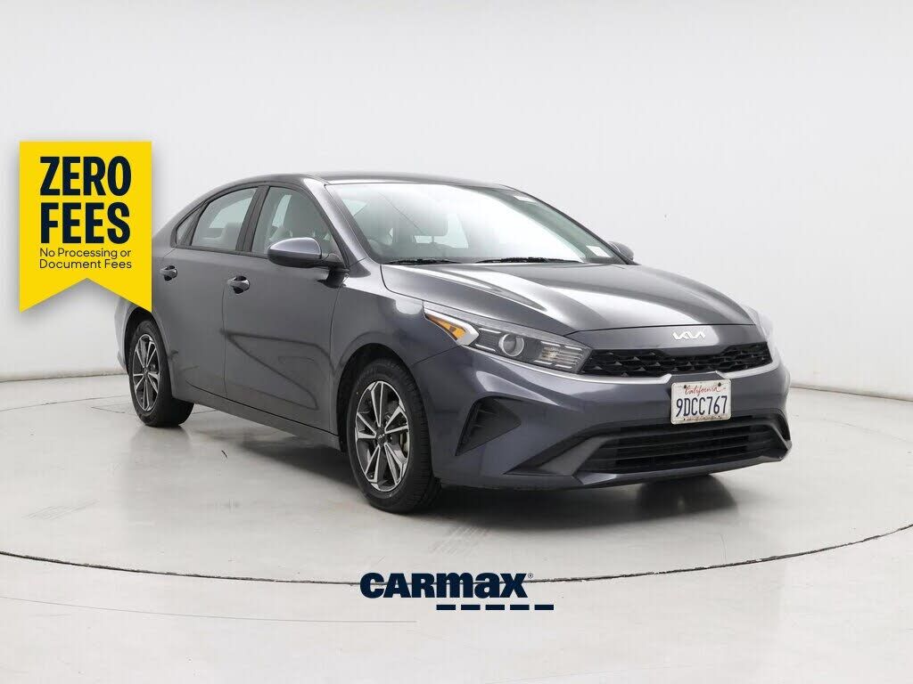 2023 KIA Forte