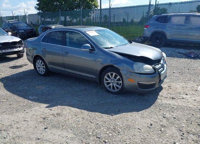 2010 VOLKSWAGEN Jetta