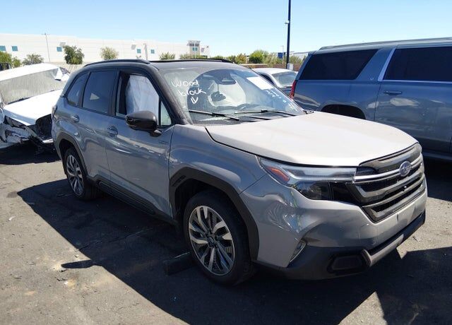 2025 SUBARU Forester