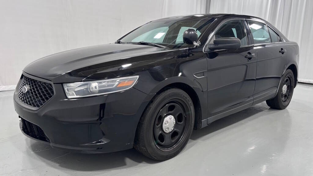 2016 FORD Taurus