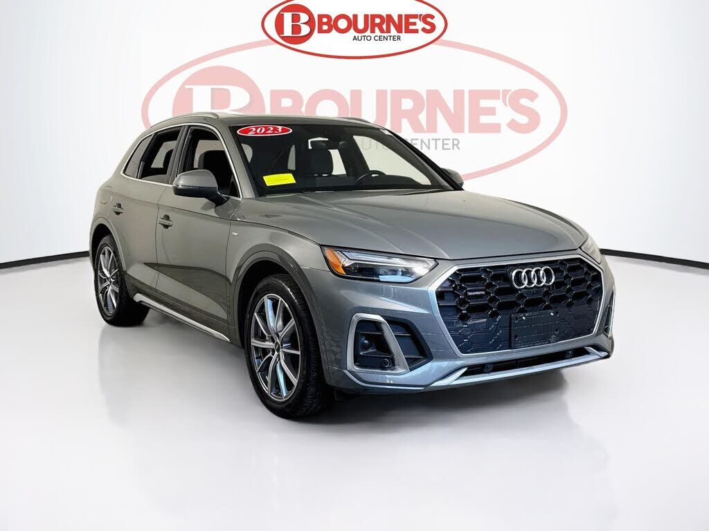 2023 AUDI Q5 e