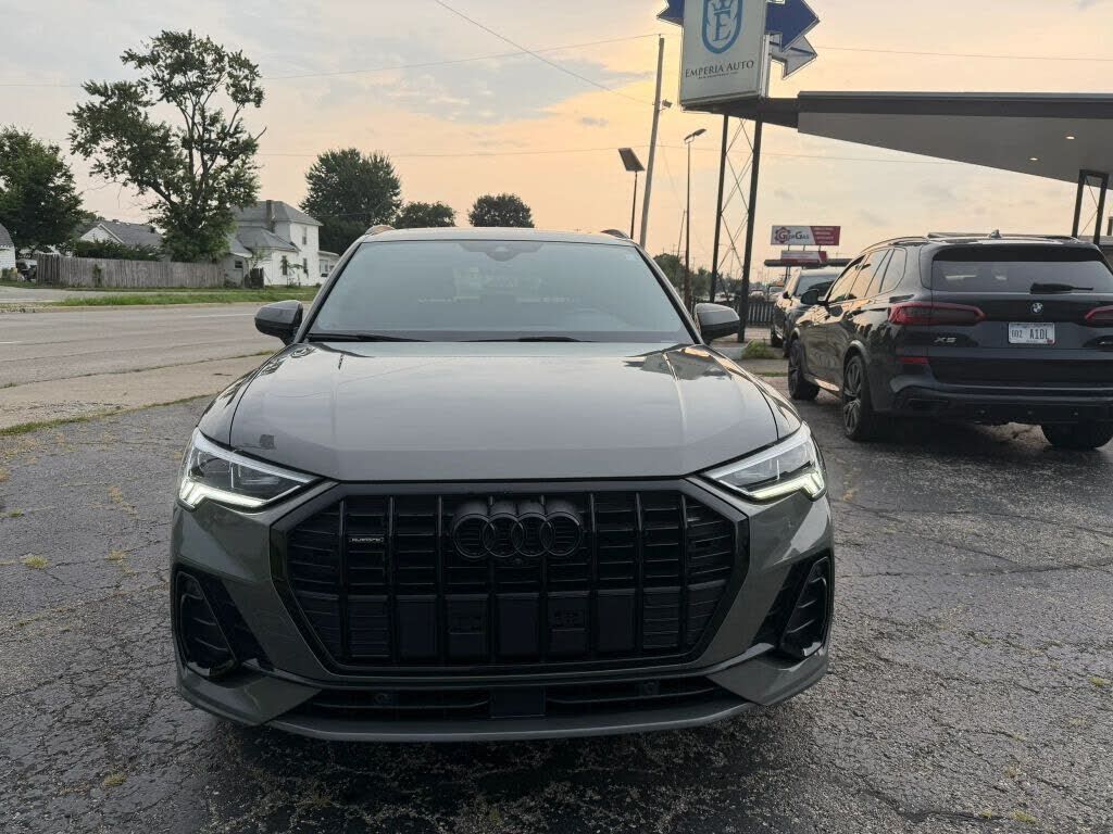 2022 Audi Q3