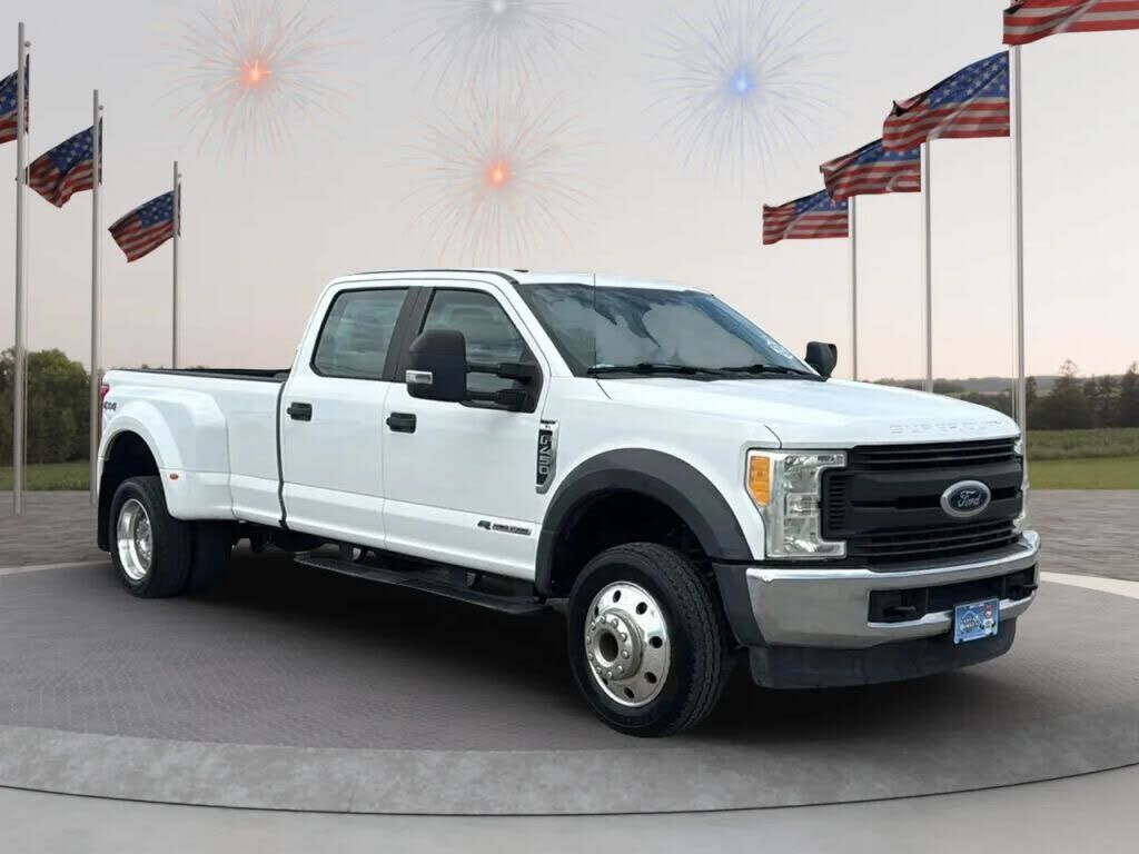 2017 FORD F-450
