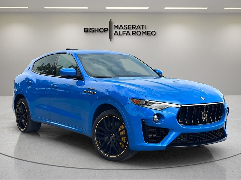 2022 MASERATI Levante