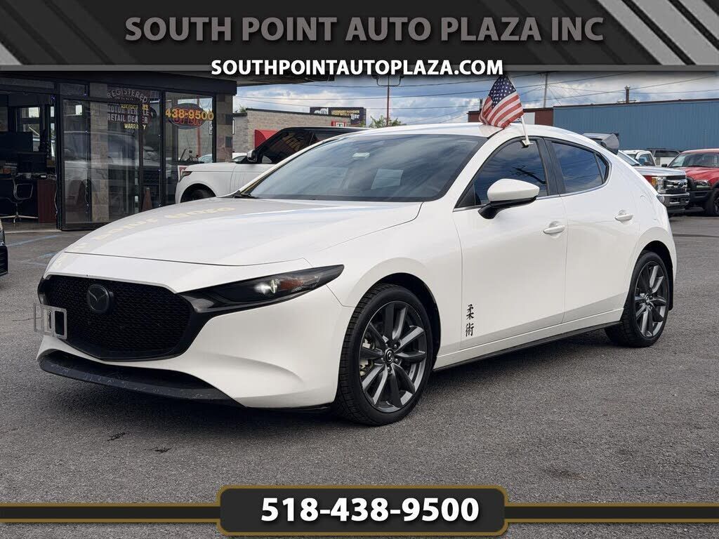 2019 MAZDA Mazda3