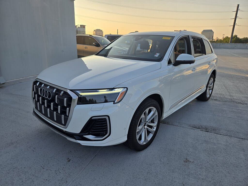 2025 AUDI Q7