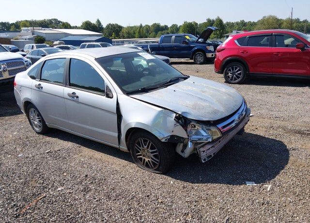 2011 FORD Focus