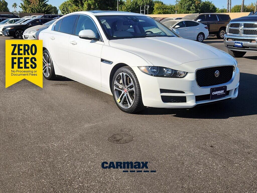 2017 JAGUAR XE