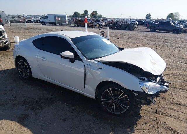 2014 TOYOTA Scion