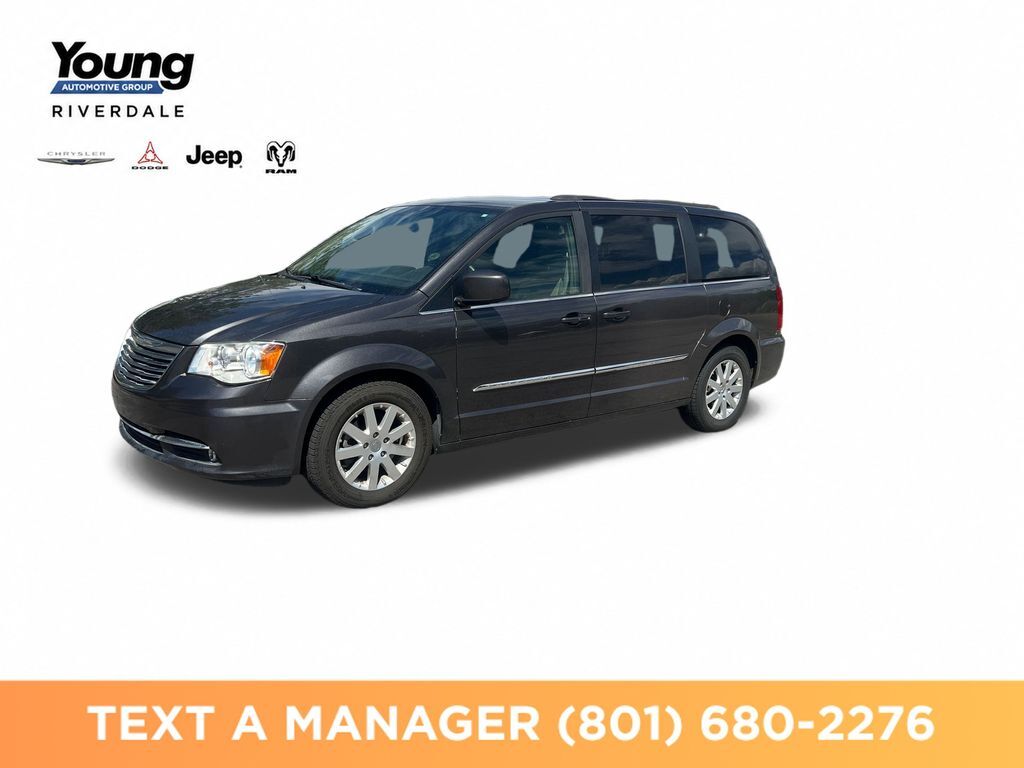 2016 CHRYSLER Town and Country