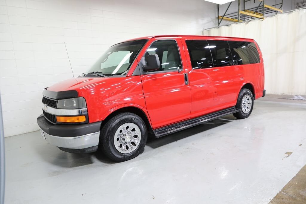 2011 CHEVROLET Express