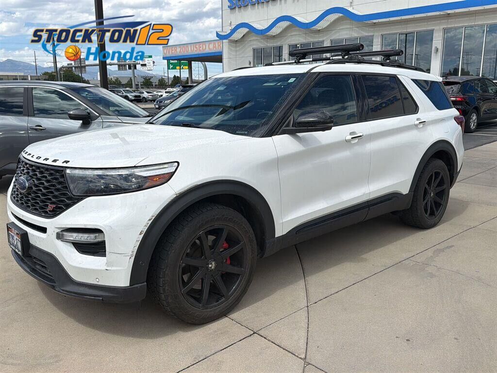 2020 FORD Explorer