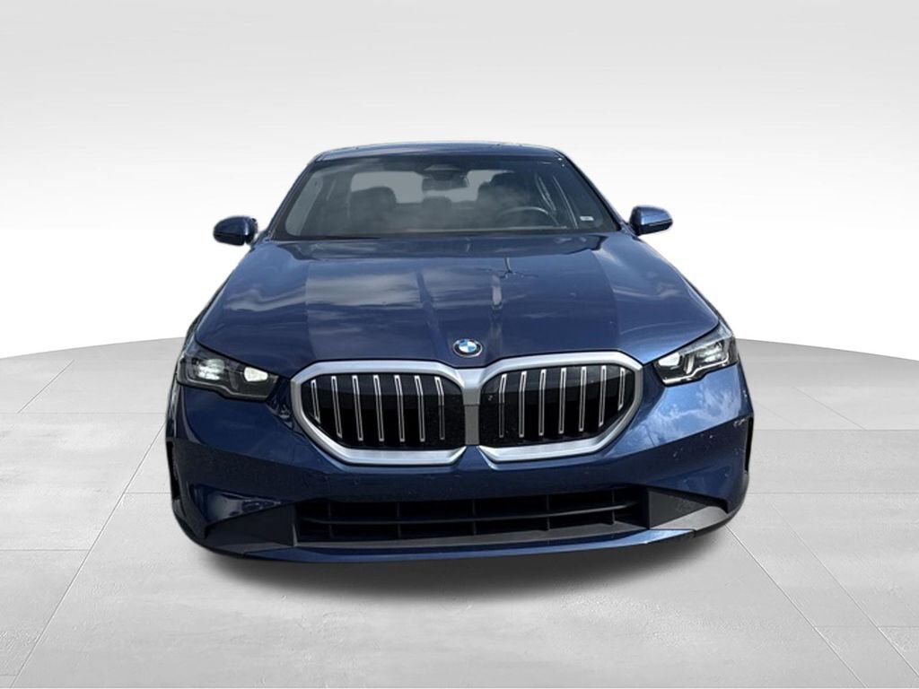 2026 BMW 530i