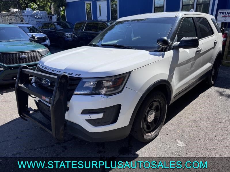2017 FORD Explorer