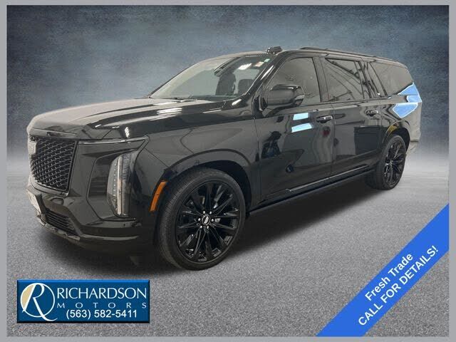 2025 CADILLAC Escalade ESV