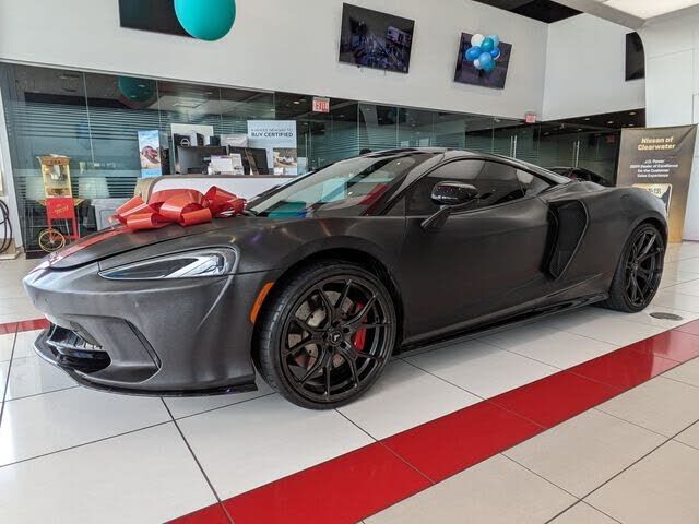 2020 MCLAREN GT