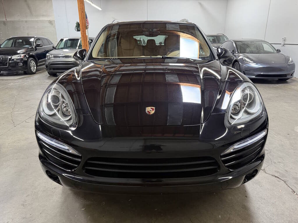 2012 PORSCHE Cayenne