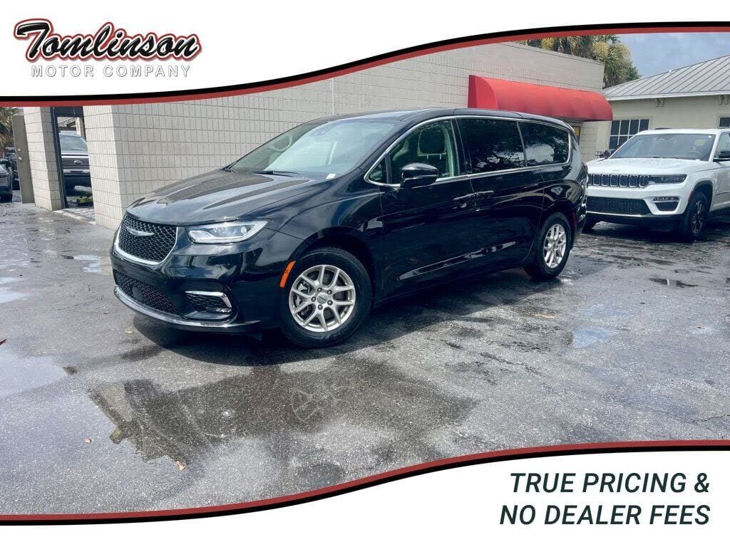 2024 CHRYSLER Pacifica