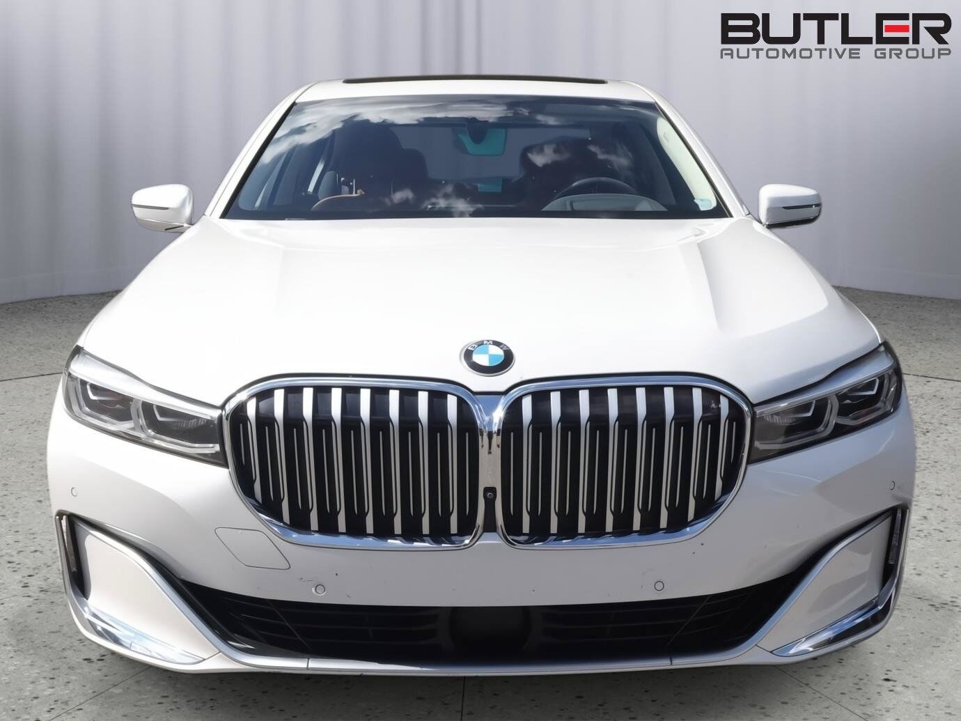 2022 BMW 750i
