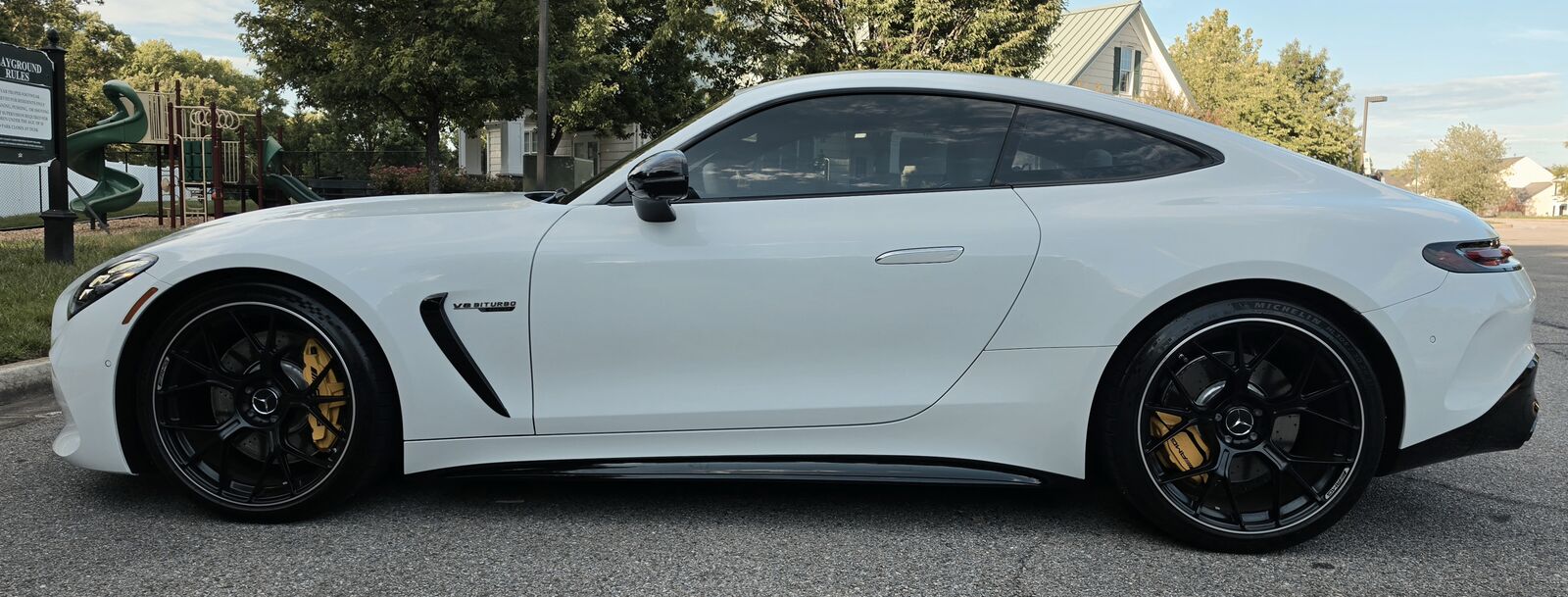 2025 Mercedes-Benz AMG GT
