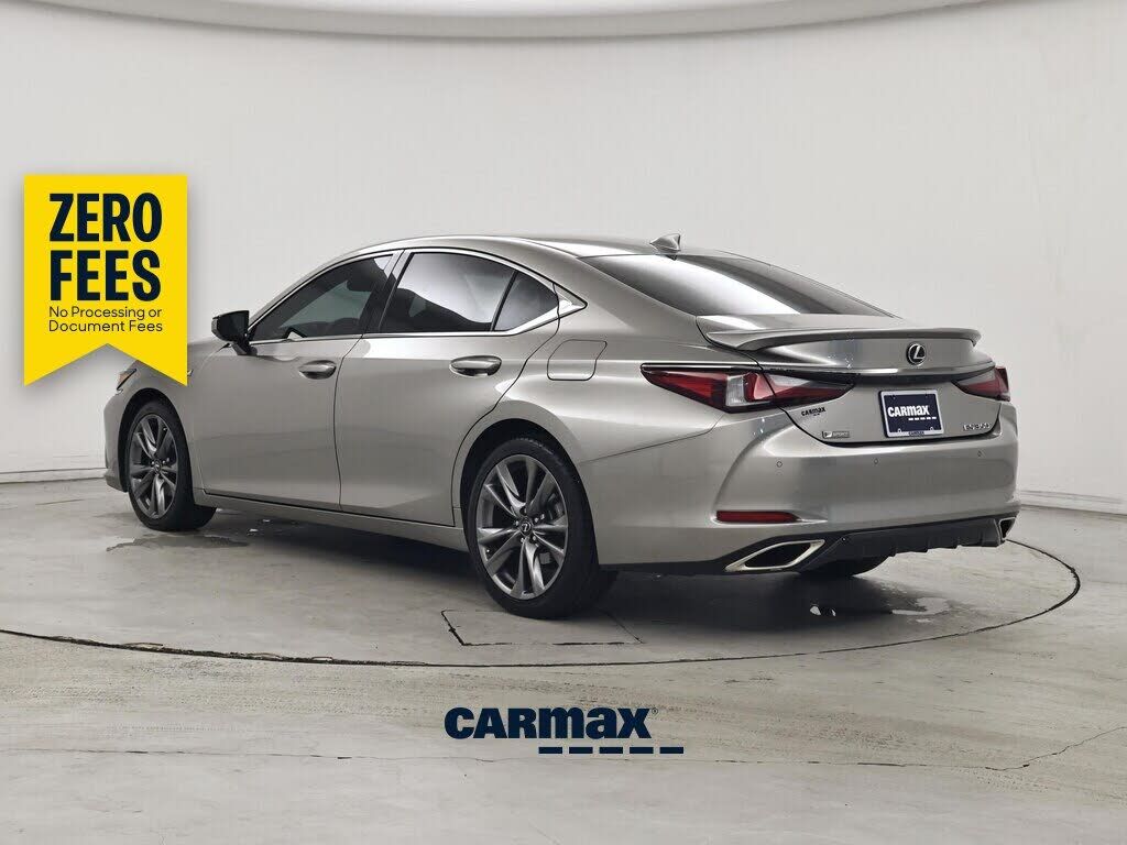 2019 Lexus ES