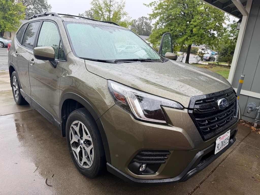 2024 SUBARU Forester