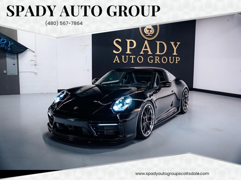 2023 PORSCHE 911