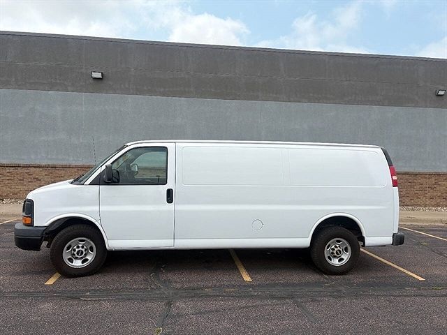 2010 GMC Savana