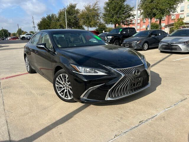 2021 LEXUS ES