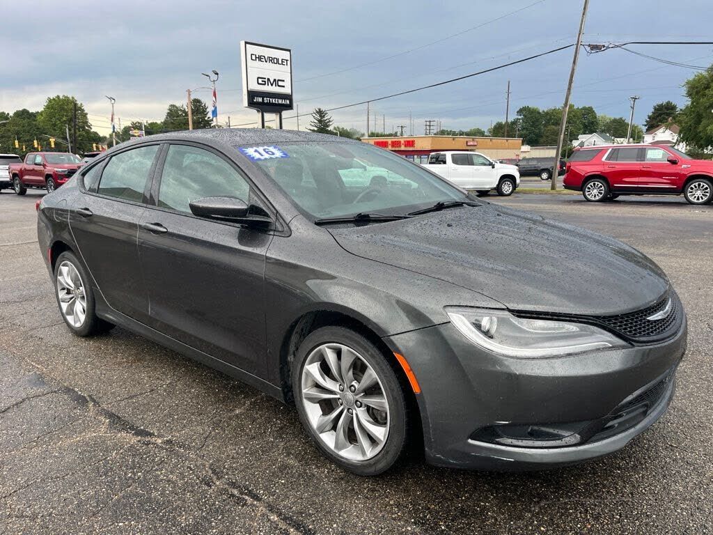 2016 CHRYSLER 200