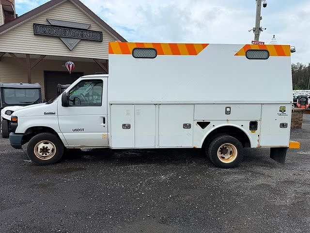 2016 FORD E-450