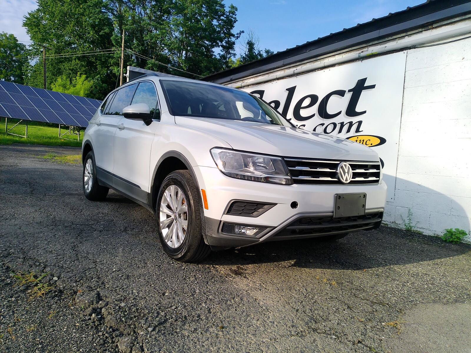 2018 VOLKSWAGEN Tiguan