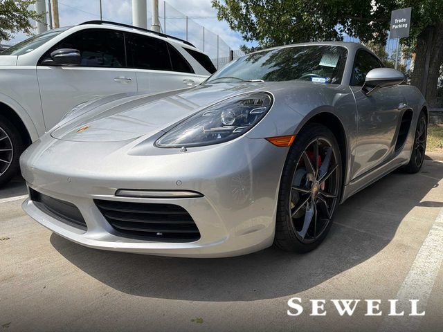 2022 PORSCHE 718