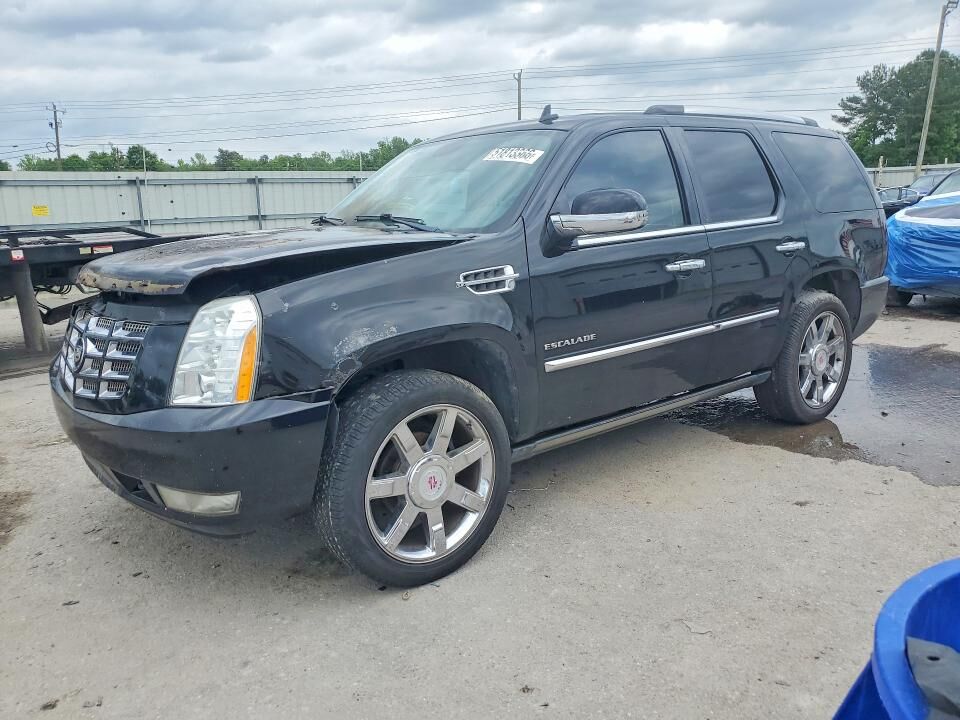 2011 CADILLAC Escalade