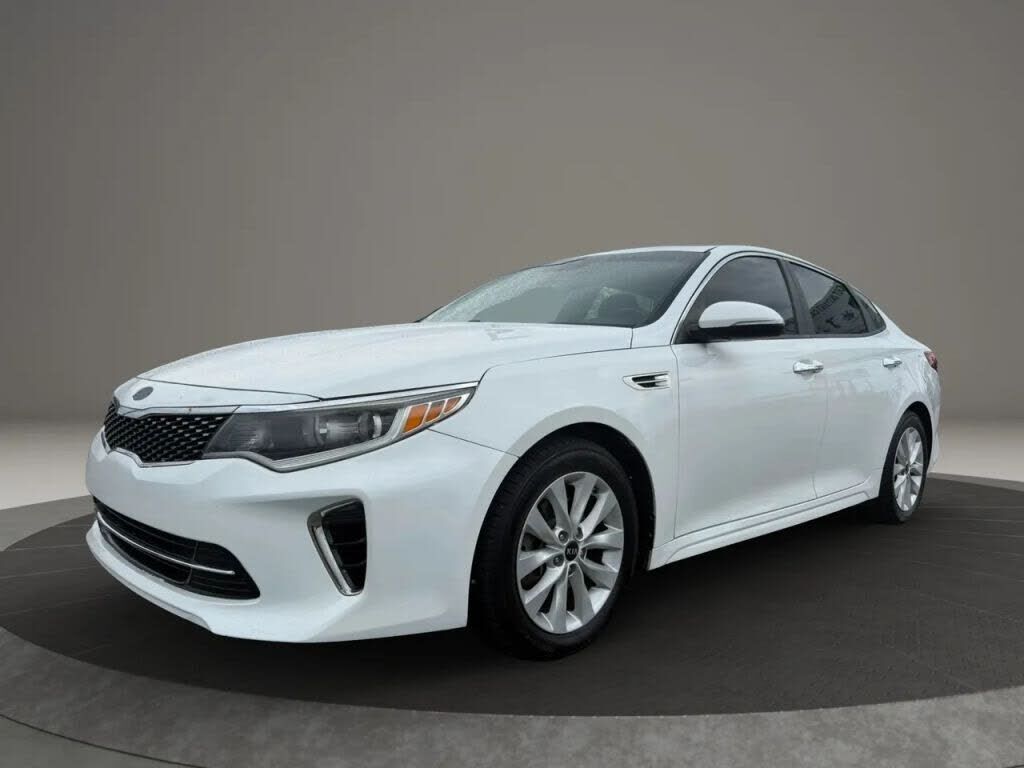 2018 KIA Optima