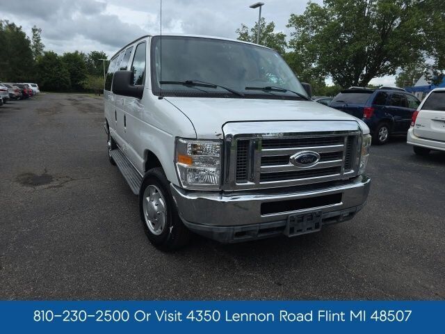 2010 FORD E-350