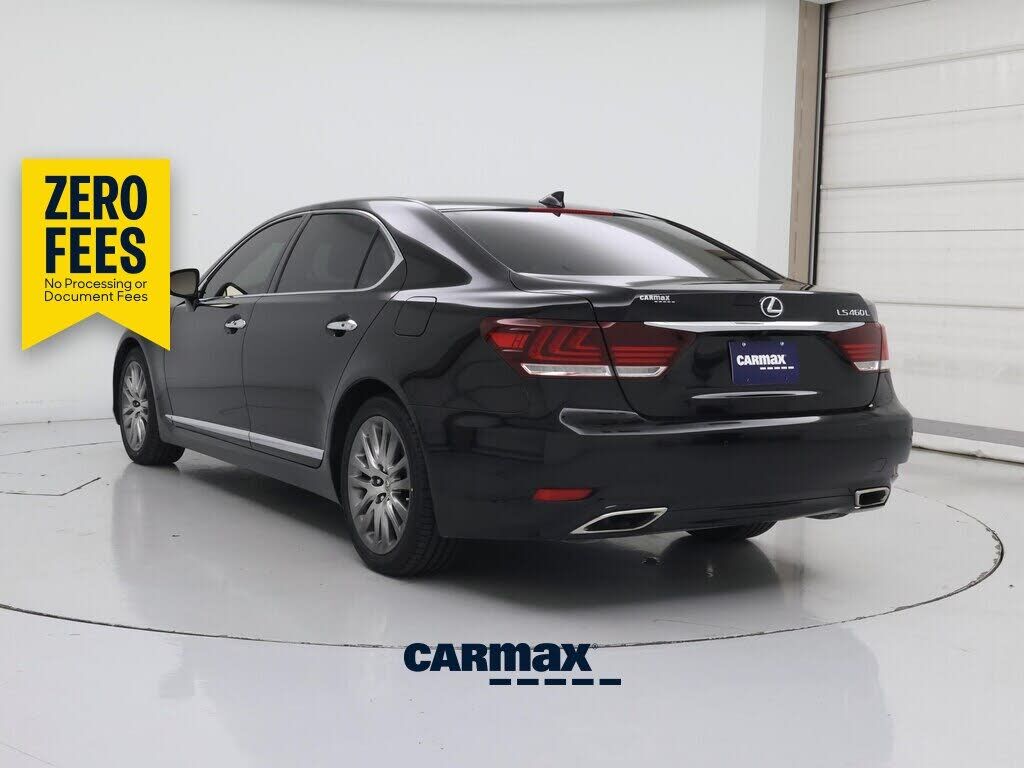 2016 Lexus LS