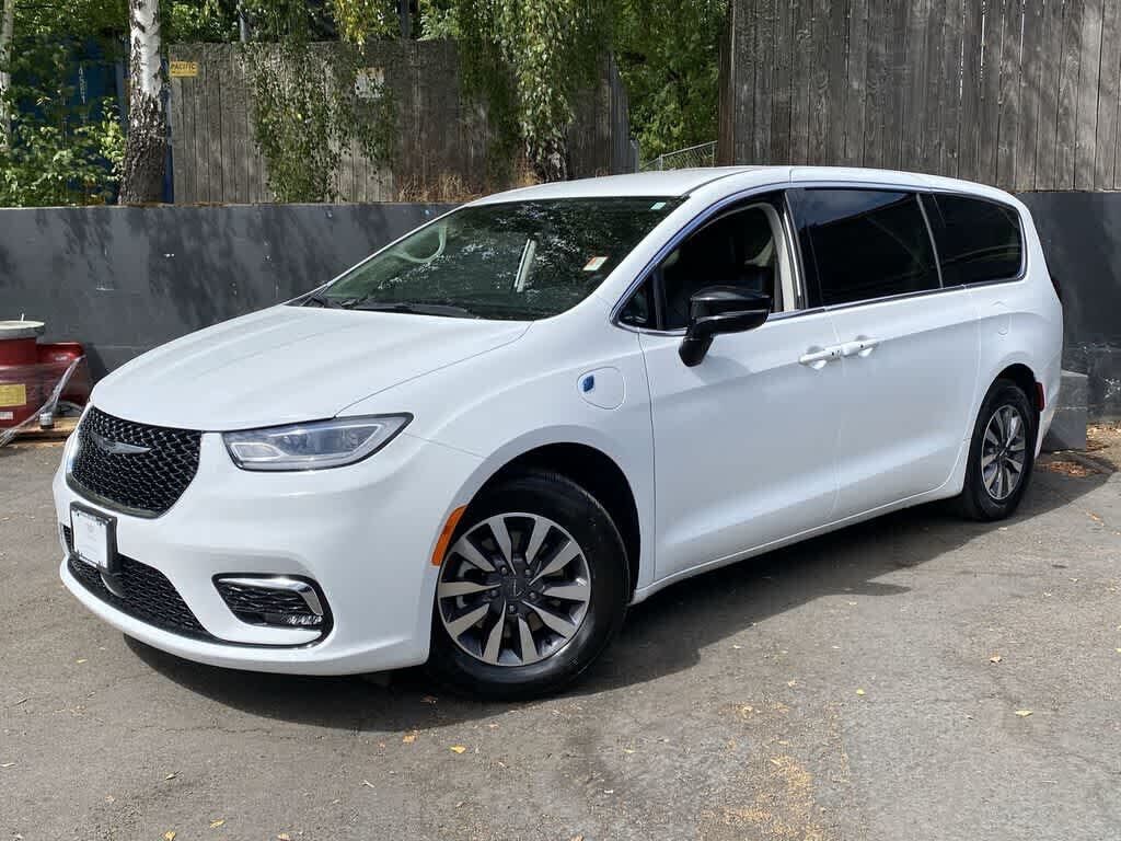 2024 CHRYSLER Pacifica