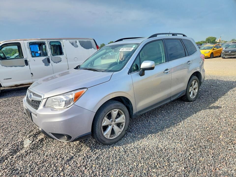 2015 SUBARU Forester
