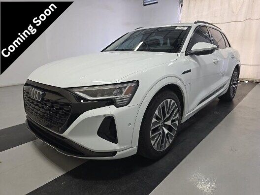 2024 Audi Q8