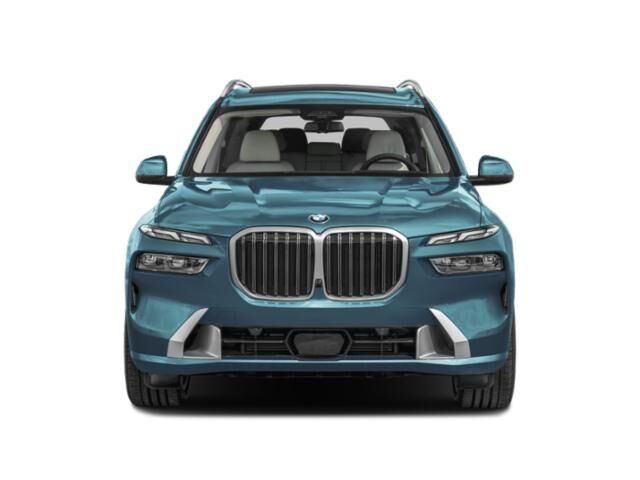 2027 BMW X7