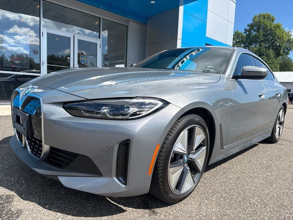 2024 BMW i4