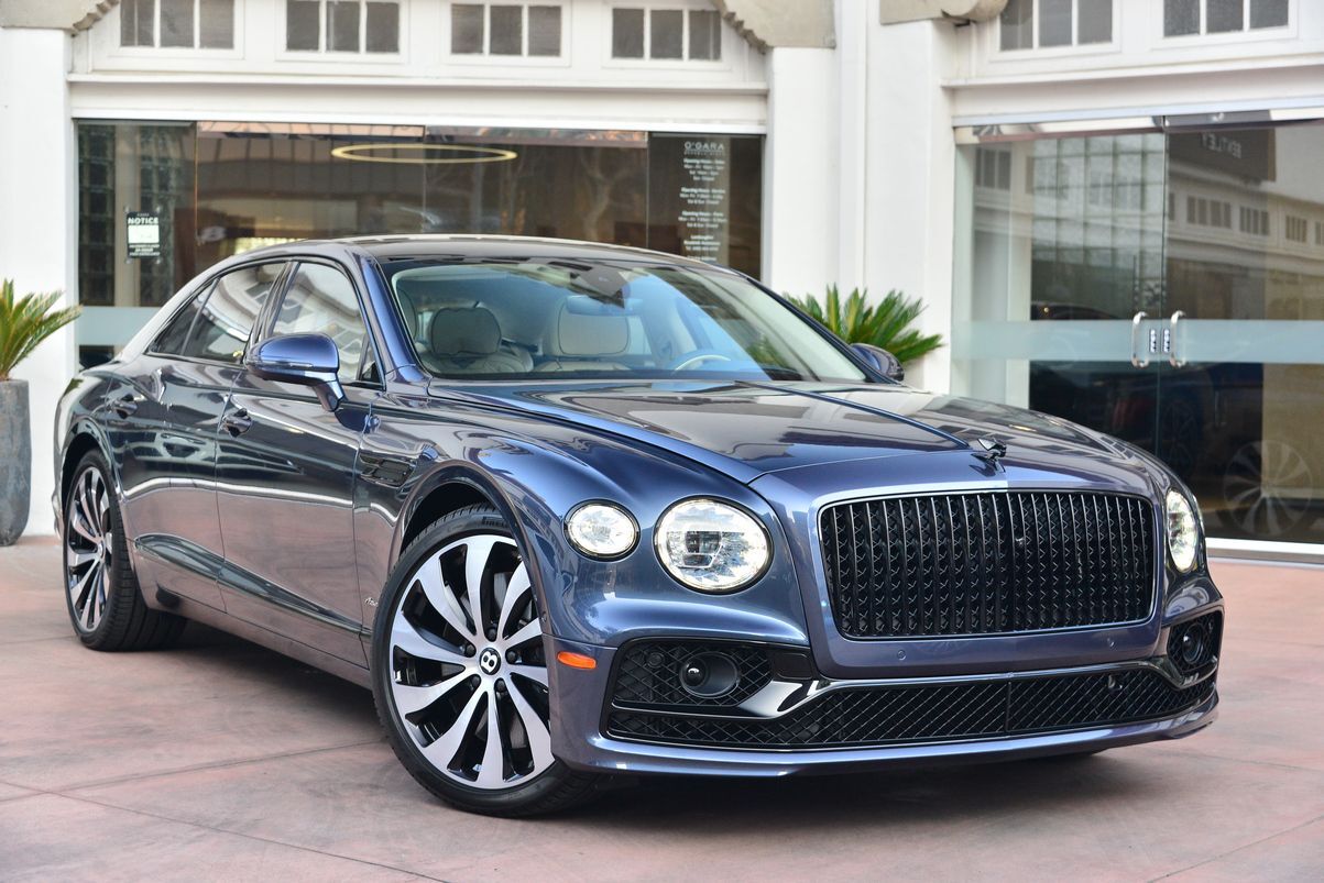 2023 BENTLEY Flying Spur