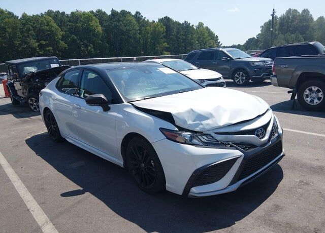2022 TOYOTA Camry
