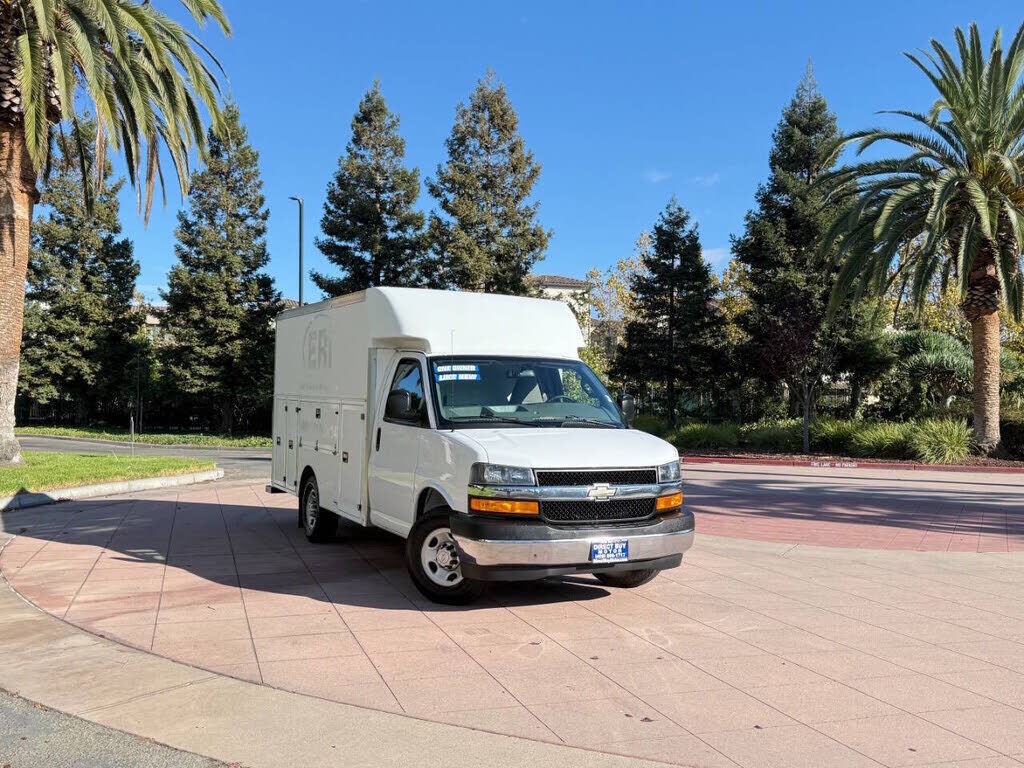 2018 CHEVROLET Express