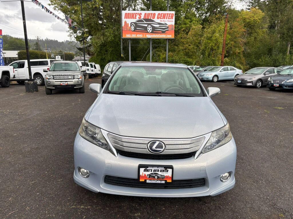 2010 Lexus HS
