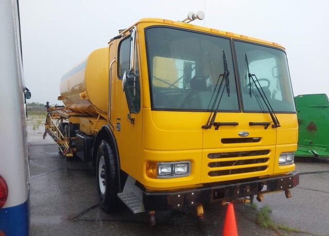 2006 STERLING TRUCK Condor