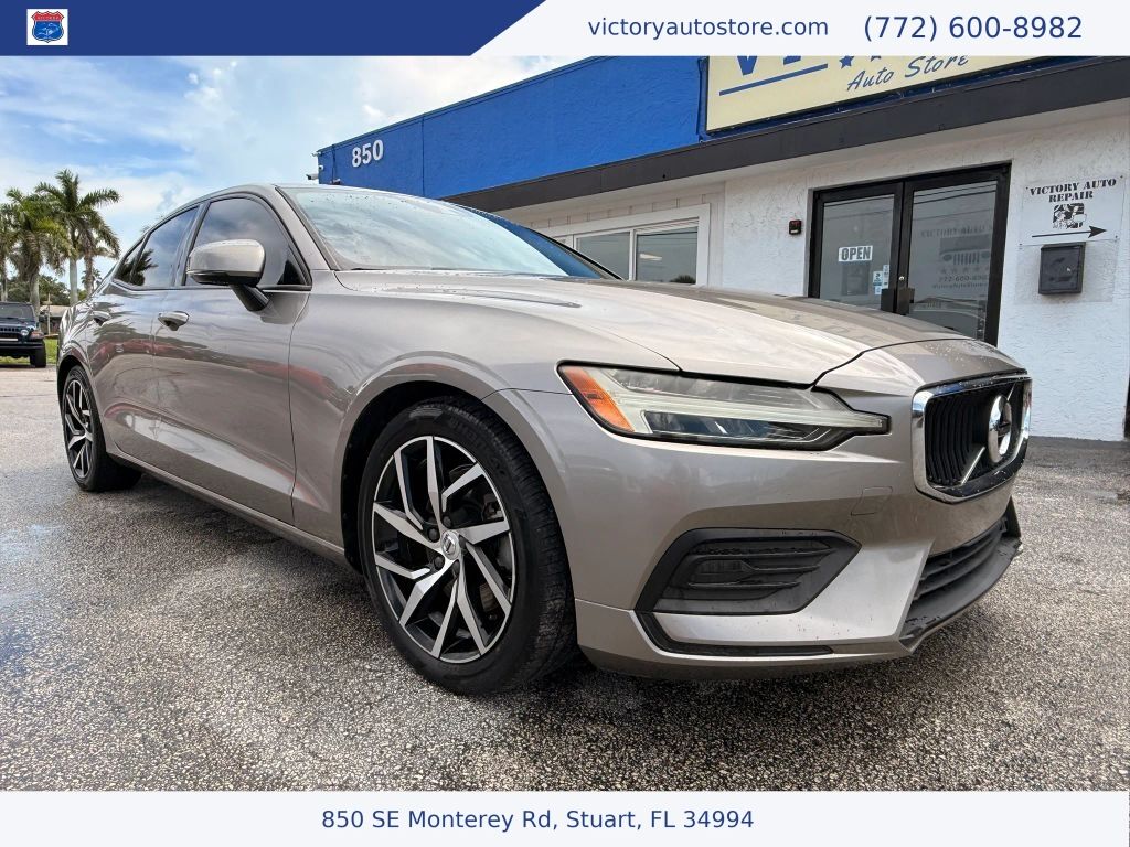 2019 VOLVO S60