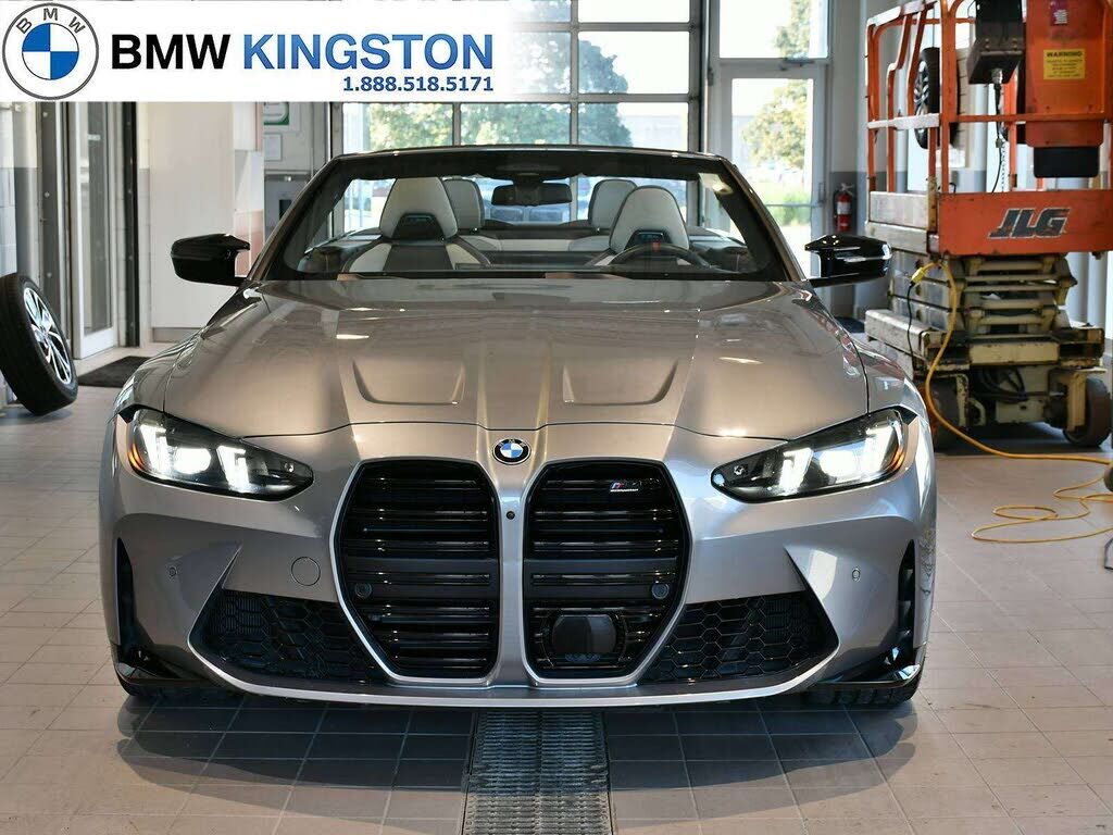 2025 BMW M4