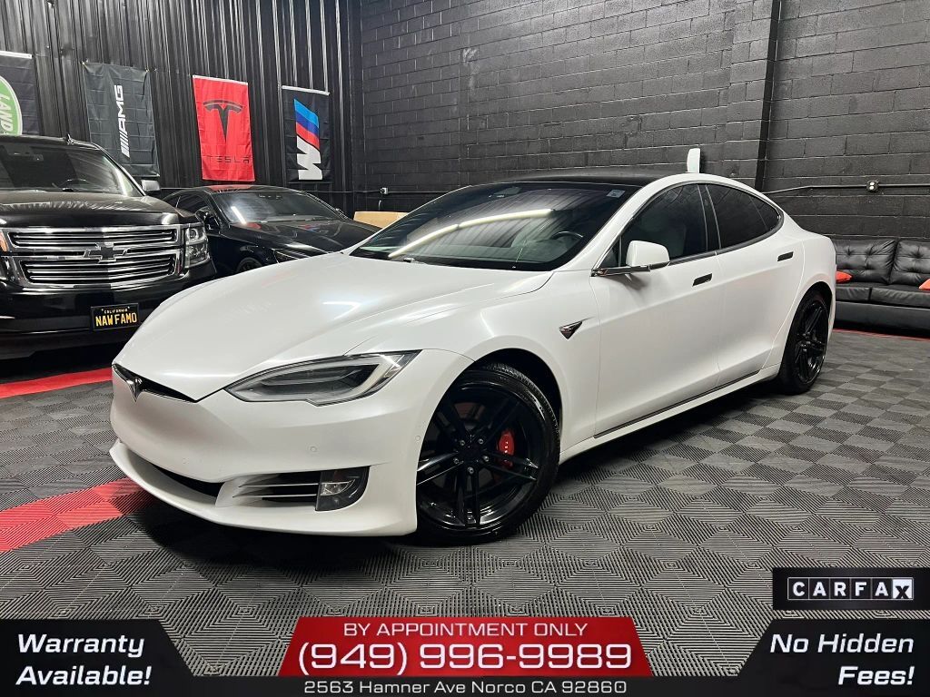 2021 TESLA Model S